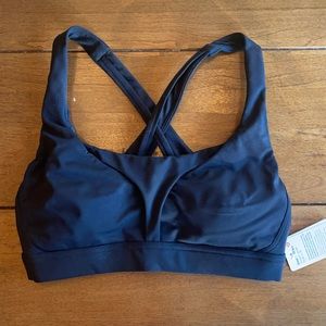 Lululemon stash it all bra